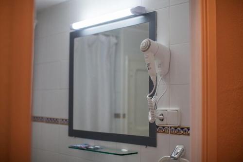 hostal los pinos