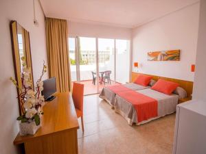 hostal los pinos