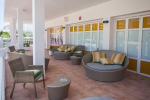 hostal los pinos