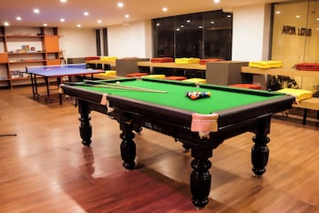 C Suites Gilbert,,2 star