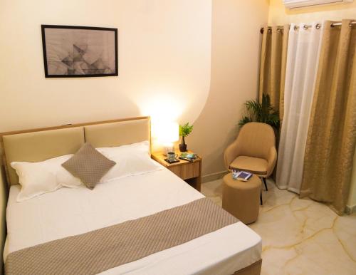 c suites gilbert