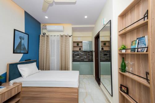 c suites gilbert