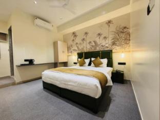 hotel the signature nashik maharashtra