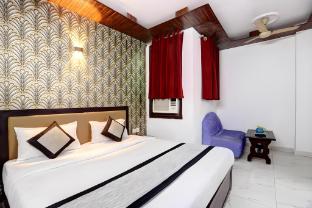 hotel delhi darbar near karolbagh metro