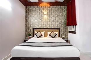 hotel delhi darbar near karolbagh metro