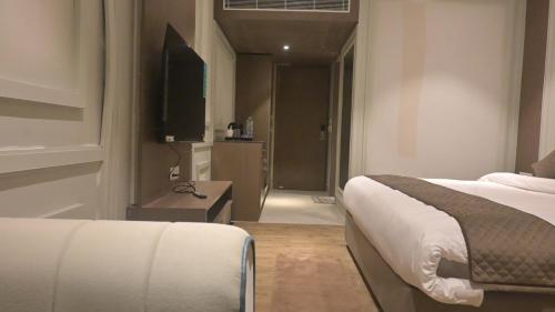 hotel the grand mirage