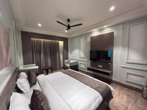 hotel the grand mirage
