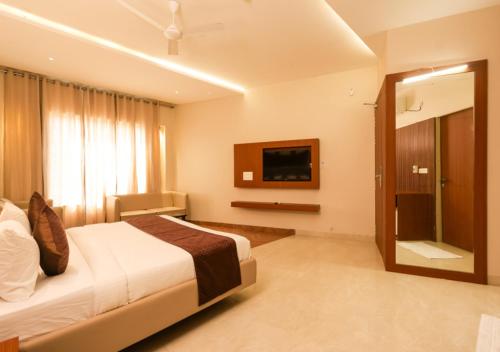 hotel narmada residency