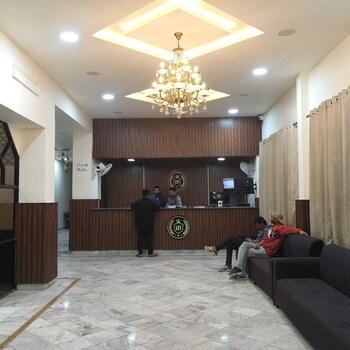 Ruchi Resort,,3 star