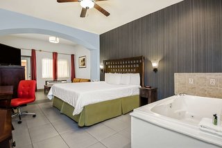 la copa inn beach hotel