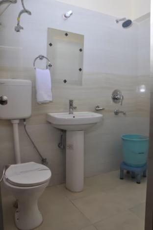 hotel prestige shimla himachal pradesh