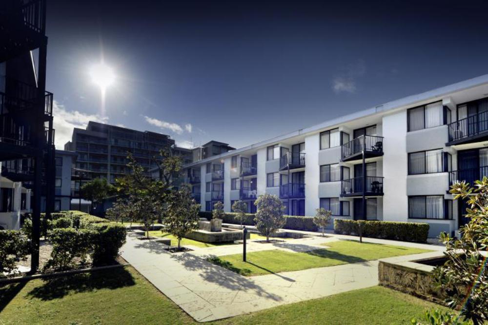 lodestar waterside apartments