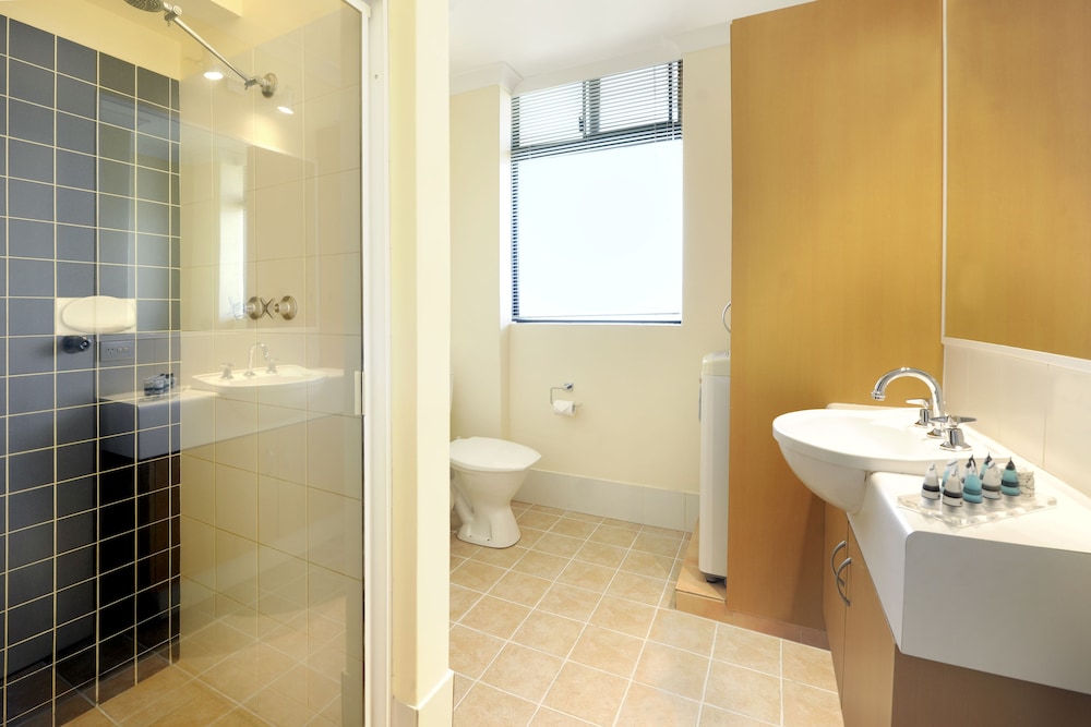 lodestar waterside apartments