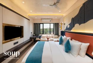 skyearth hotel