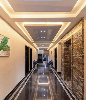skyearth hotel