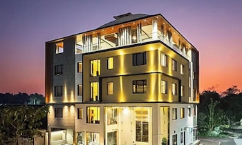 skyearth hotel