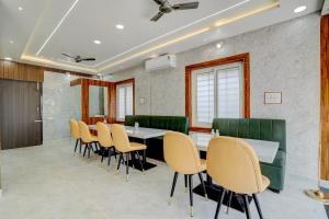 hotel o dhauli inn