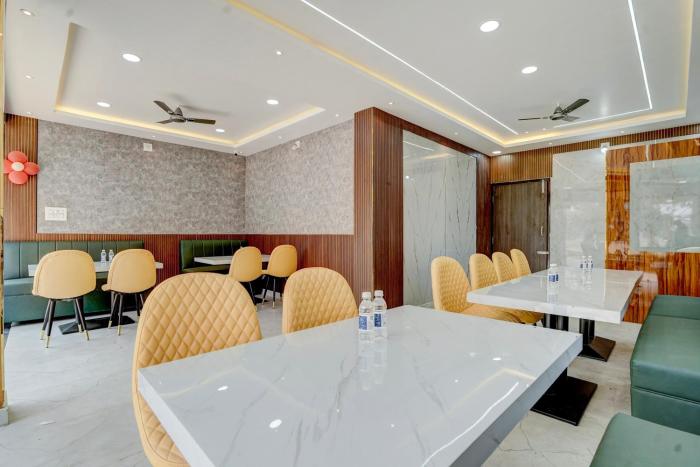 hotel o dhauli inn