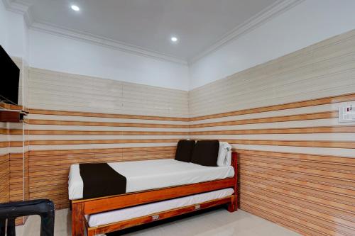 hotel o sharmila sea view inn
