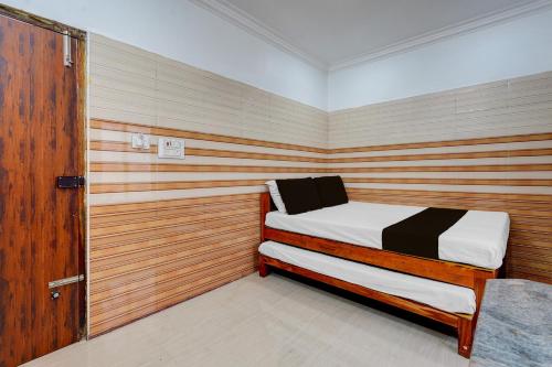 hotel o sharmila sea view inn