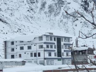 hotel mangalam badrinath uttarakhand