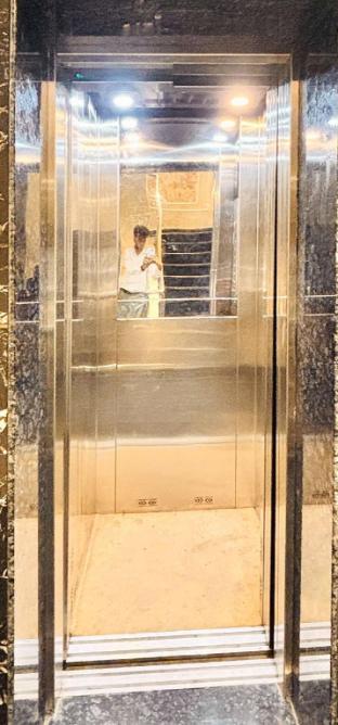 hotel rg residency