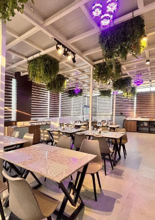 hotel rg residency