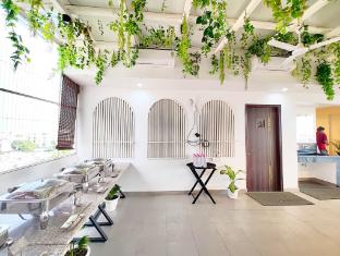hotel rg residency