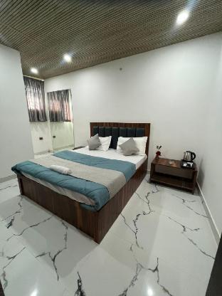 hotel raj inn