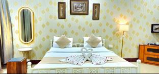 hotel raj inn