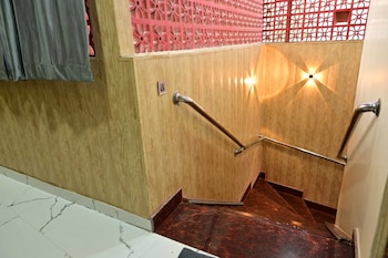 hotel raj inn