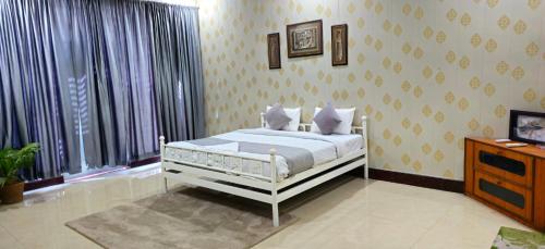 hotel raj inn