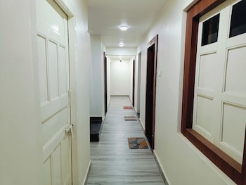 shree gangesh inn