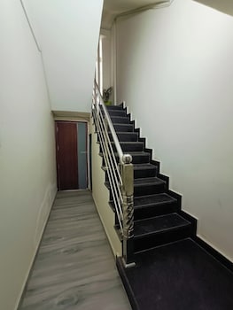 shree gangesh inn