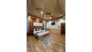 Hotel Vishu Villa Manali,,3 star