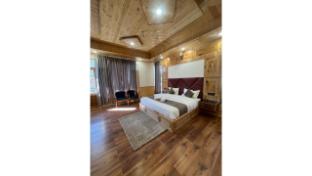 hotel vishu villa manali