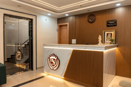 hotel rs grand