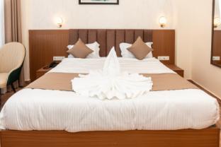 hotel rs grand