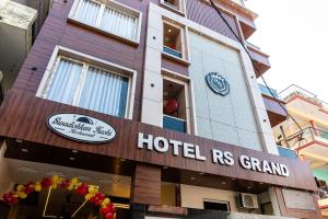 hotel rs grand