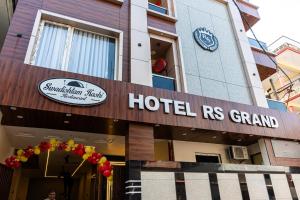 hotel rs grand