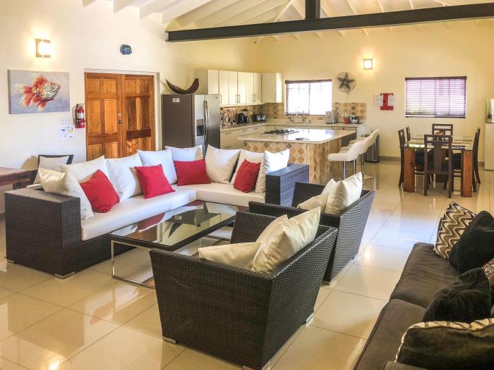 swiss paradise aruba