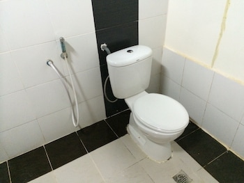 Desa Motel,Langkawi>>Kuah,2 star