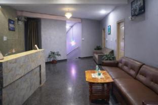 Hotel Golden Suites Bengaluru Karnataka,,5 star