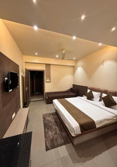 royal heritage inn