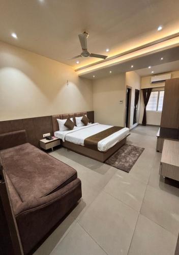 royal heritage inn