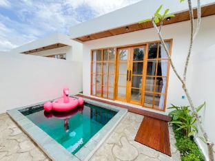 Among Villa Demangan,,5 star