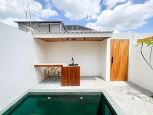 among villa demangan