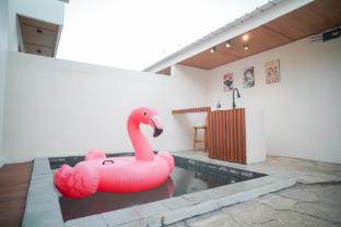 Among Villa Demangan,,5 star