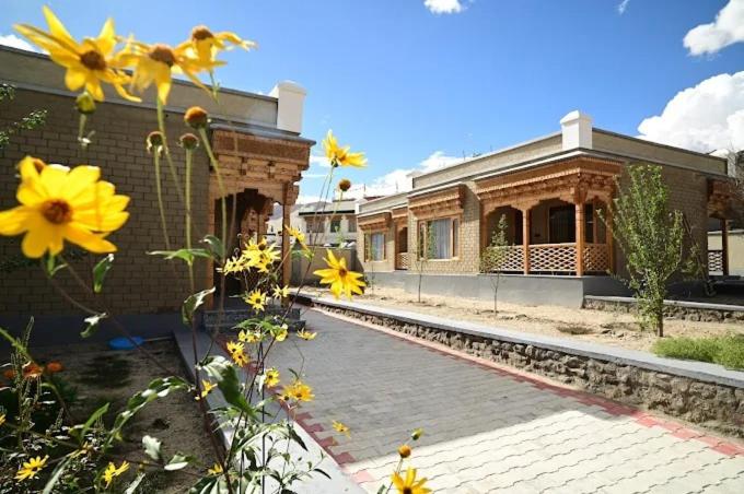 the grand orchard resort