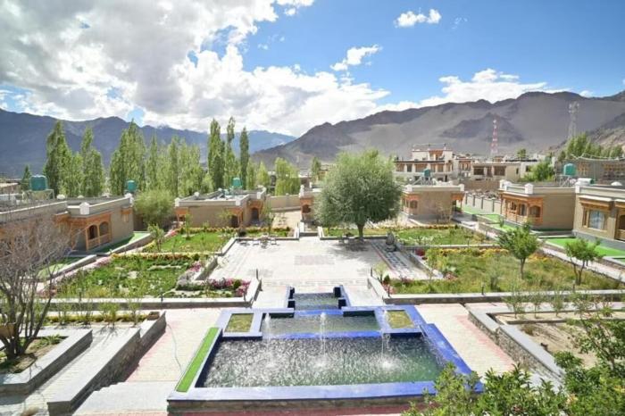 the grand orchard resort